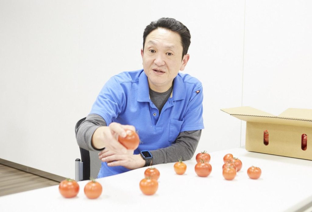 HOOK 未経験の農業に飛び込み、マネージャーの経験を生かす